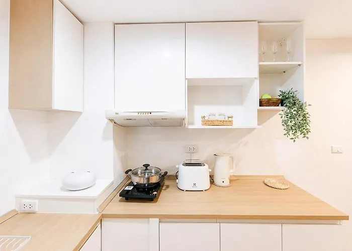 Elegant Vintage 3br Family Sathorn 公寓 *