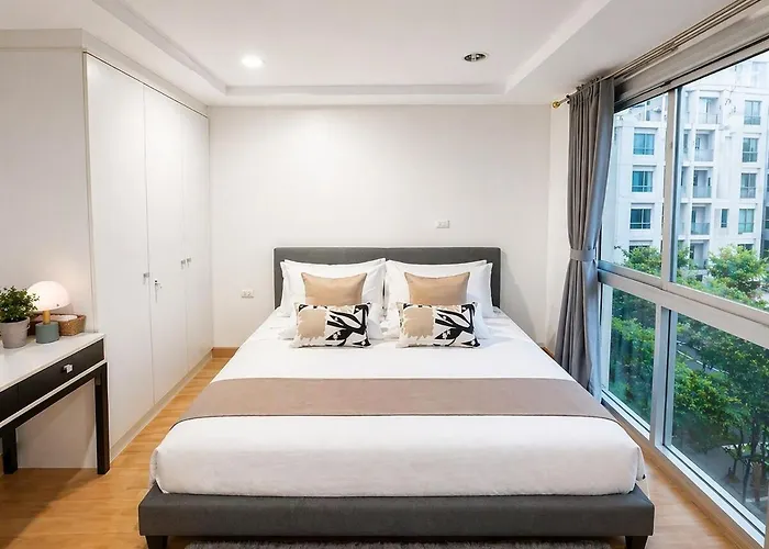 Elegant Vintage 3br Family Sathorn * 曼谷