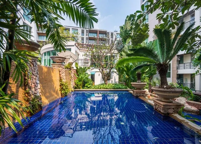 Elegant Vintage 3br Family Sathorn 公寓 *