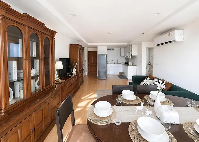 Elegant Vintage 3br Family Sathorn